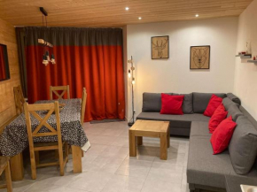 MyHome - Génépis 36 - Super T4 8 pax skis aux pieds - Val Claret